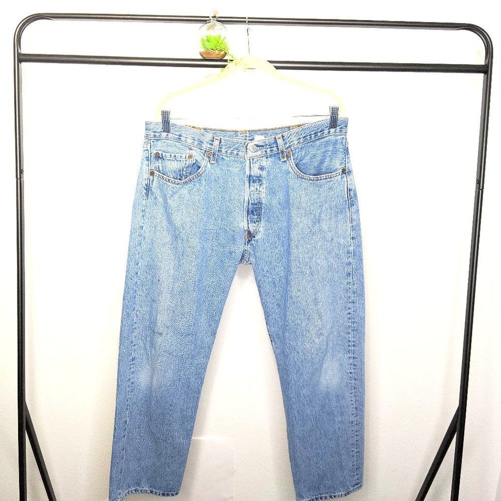 Levi's Light Blue Straight Jeans